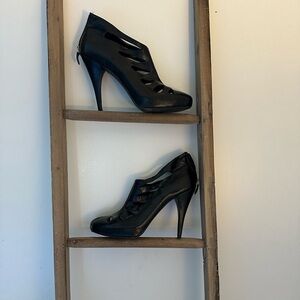 Fabulous Steve Madden stilettos